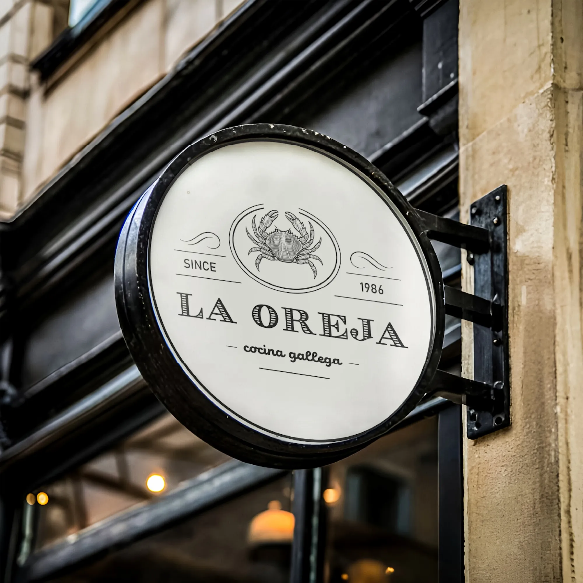 Ander Janín – Proyecto de diseño gráfico – La Oreja Ander Janín - Proyecto de diseño gráfico - La Oreja